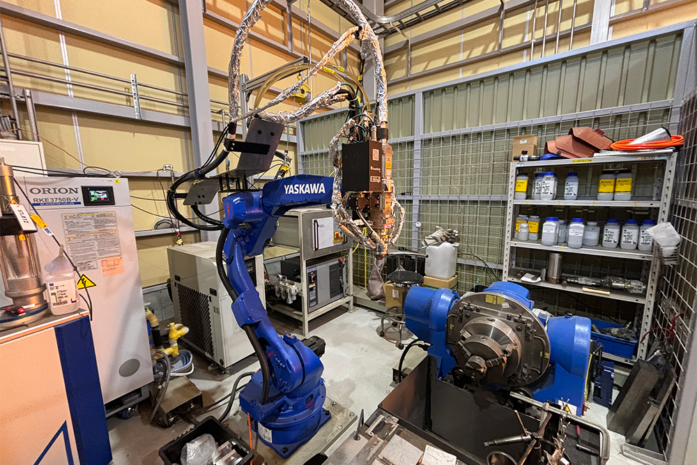 レーザクラッディング「装置」