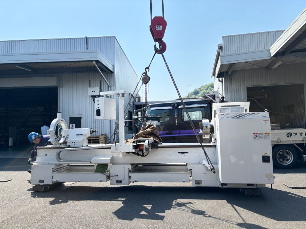 長尺旋盤加工機「TAC650L30」の導入02